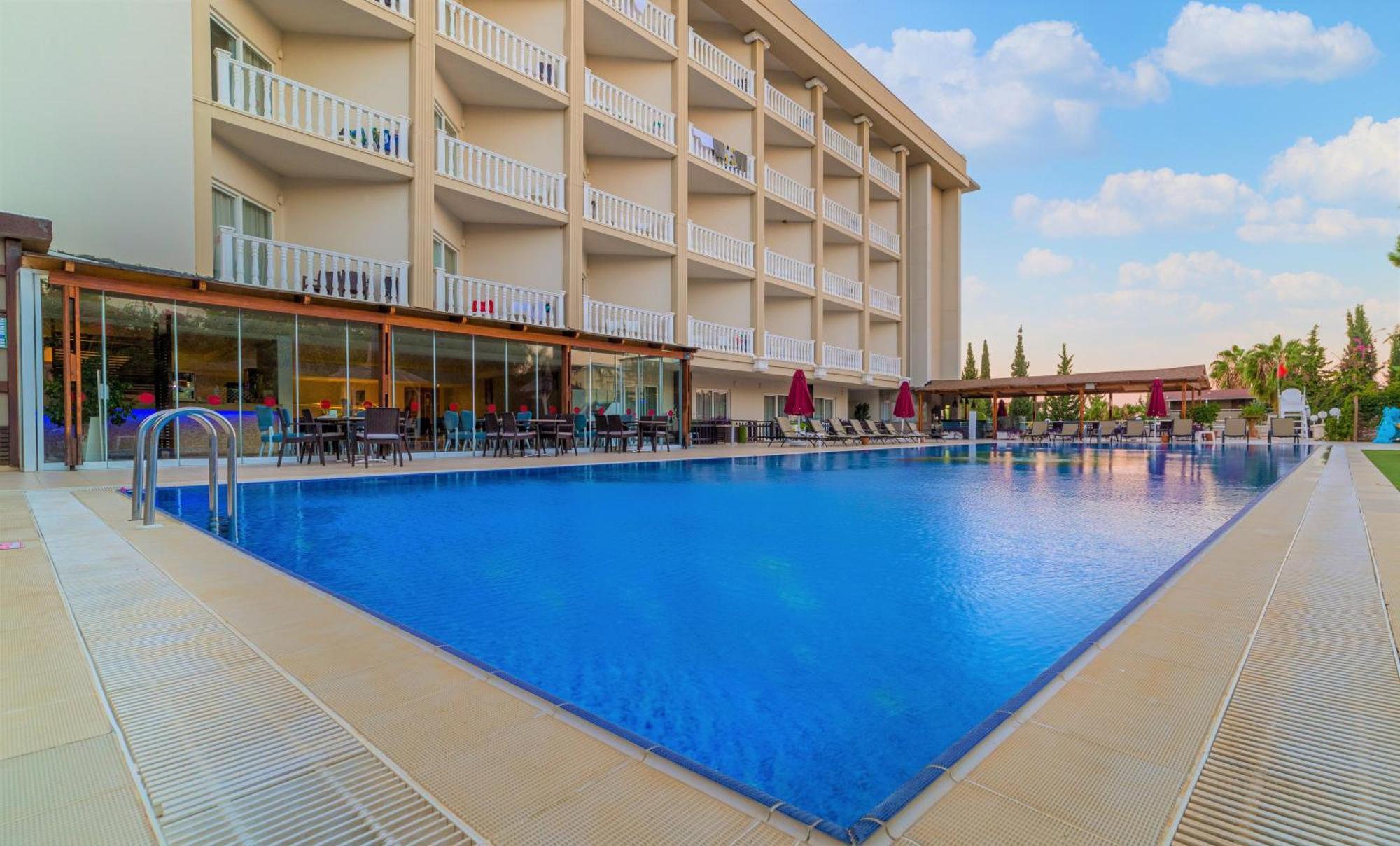 אוקורקאלאר Justiniano Theodora Resort מראה חיצוני תמונה