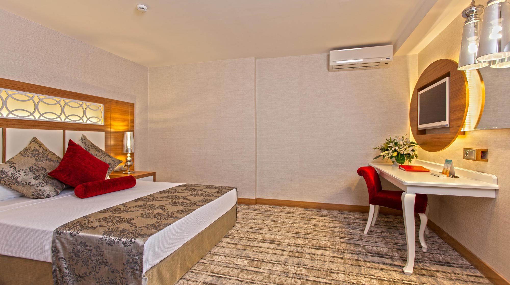 אוקורקאלאר Justiniano Theodora Resort מראה חיצוני תמונה